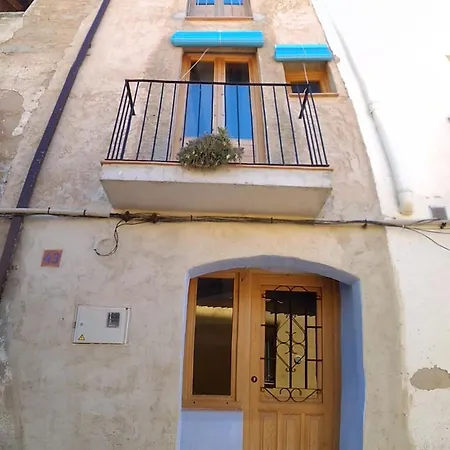 Casa Cova De Benifallet